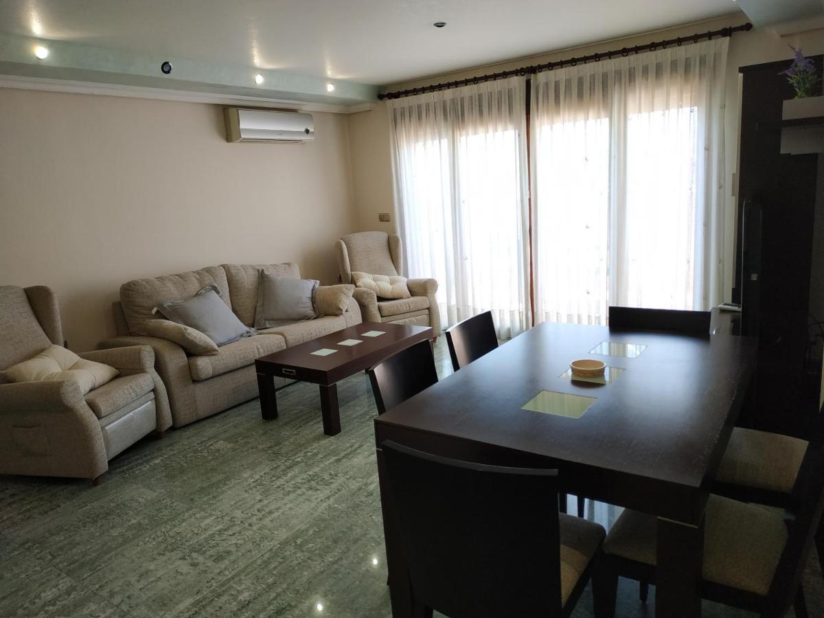 Apartamentos Deluxe San Julian Torrevieja Eksteriør billede
