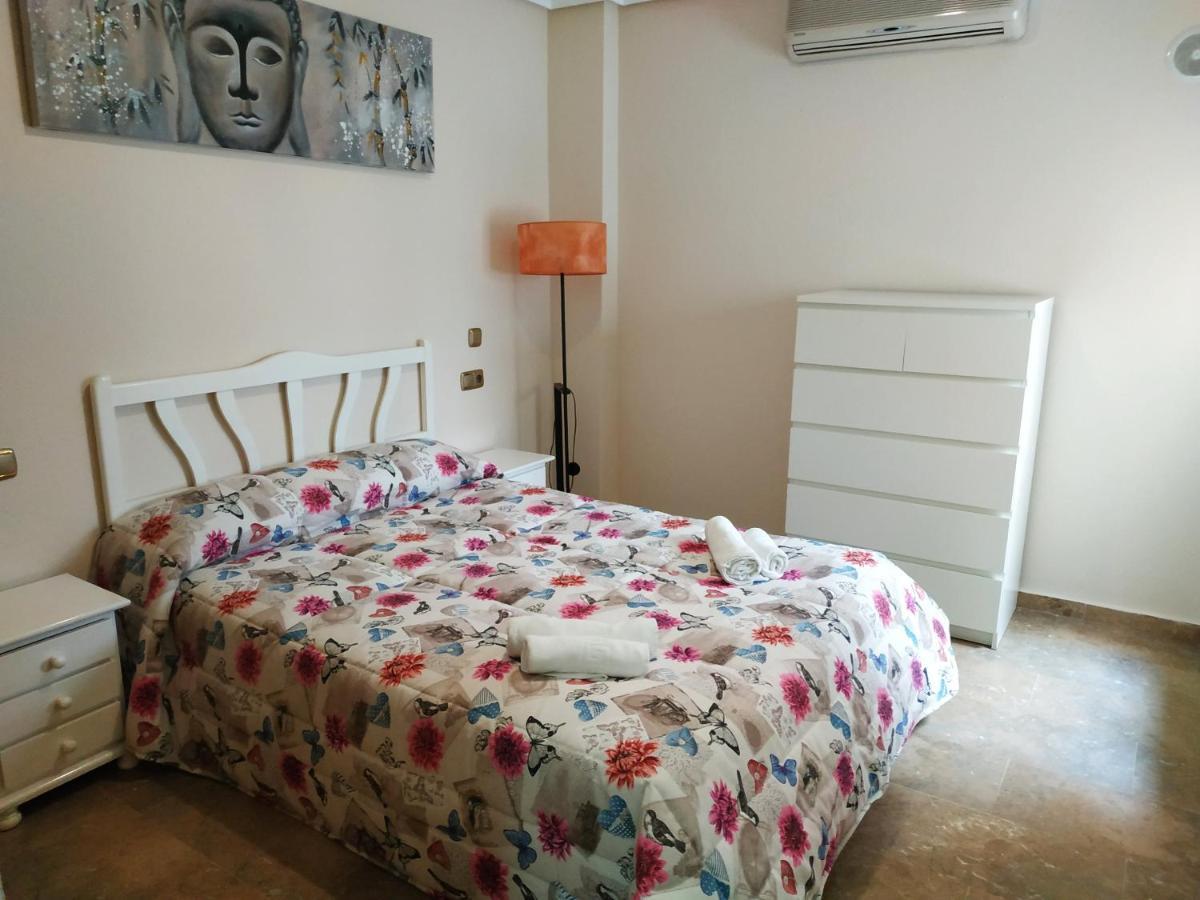 Apartamentos Deluxe San Julian Torrevieja Eksteriør billede