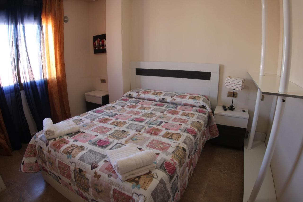 Apartamentos Deluxe San Julian Torrevieja Eksteriør billede